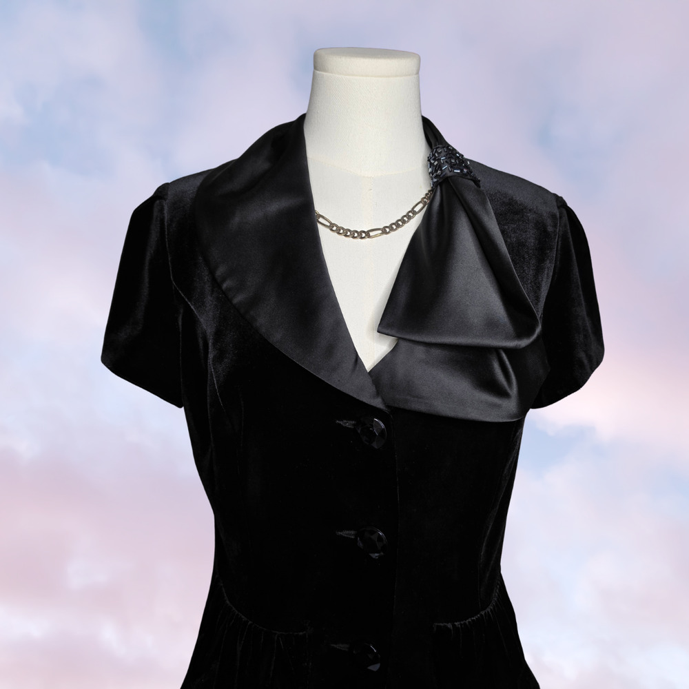 Vtg 90s Y2k NWT Cachet Black Velvet Button Up Formal Gothic Coquette Top Sz S - Picture 3 of 7